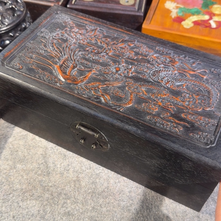 木首饰盒呃呃呃呃呃呃