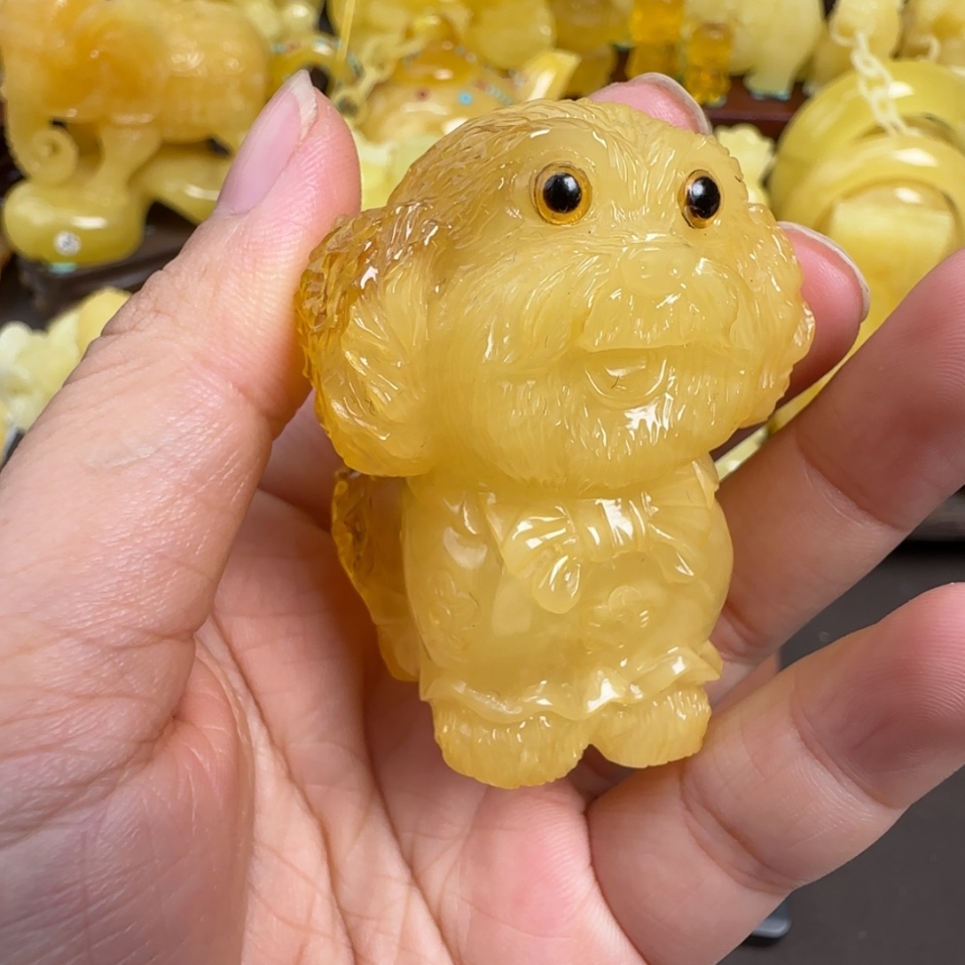 蜜蜡未镶嵌珠宝奇石