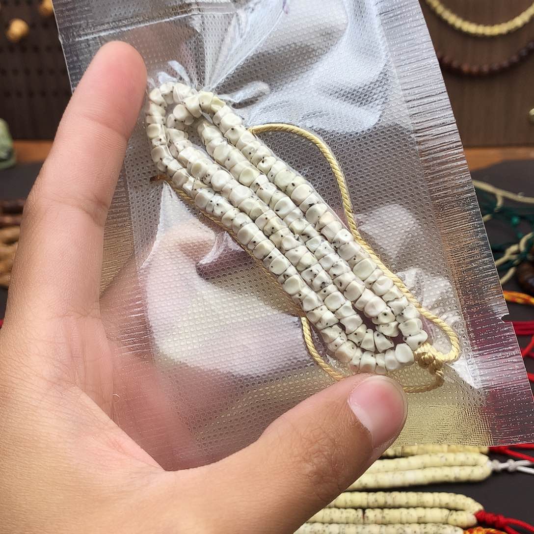 星月菩提吊坠十****?卡六骨瓷白无相大肠