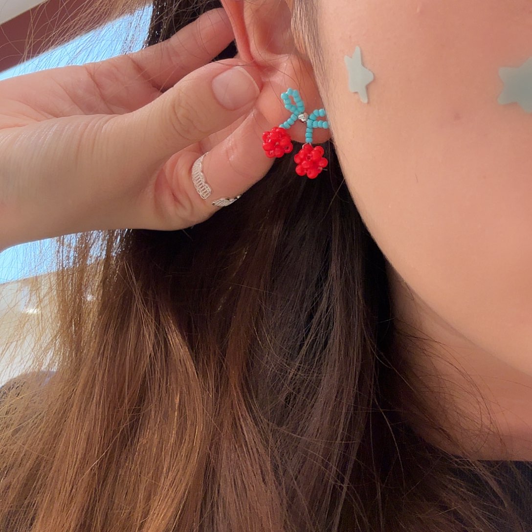 布艺铁合金樱桃耳耳