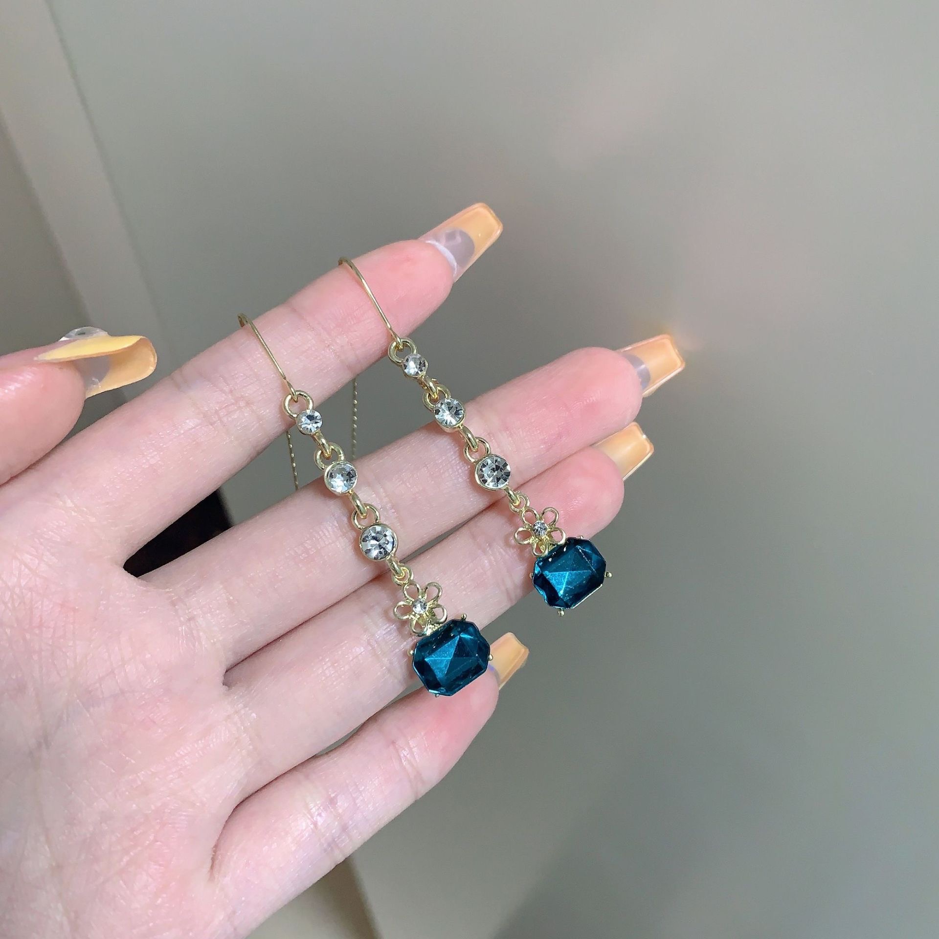 花朵耳线韩式时尚设计感轻奢耳饰品女XC881气质