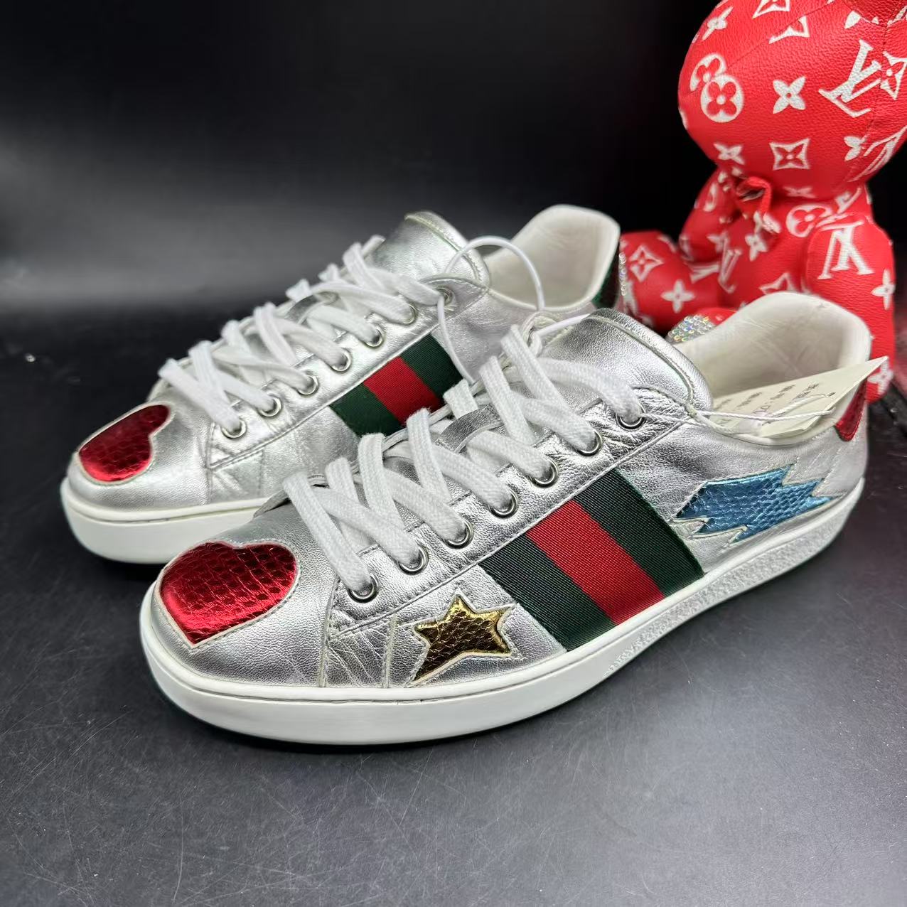 95新 GUCCI/古驰 银色多图案亮面ACE板鞋40.5欧码ddm1869