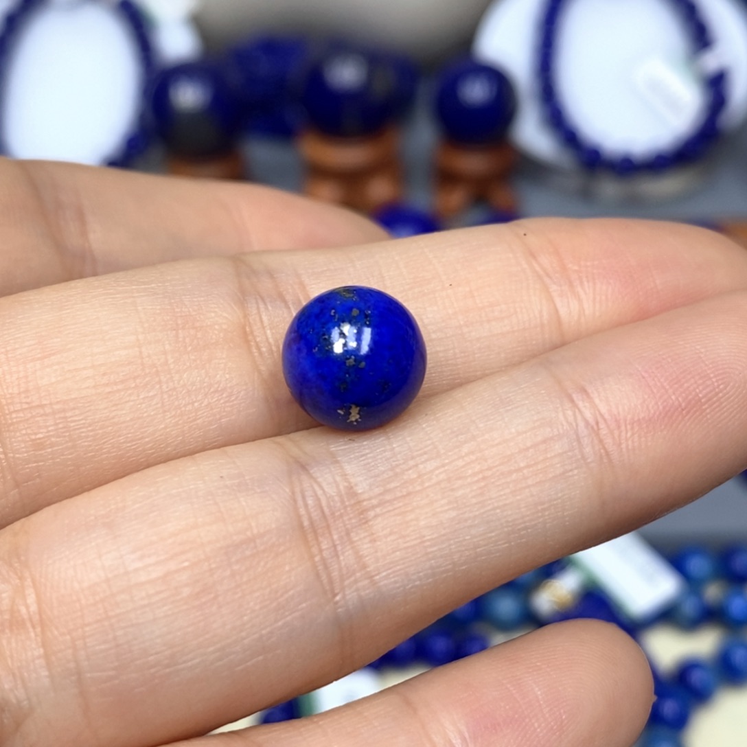 梵***汀青金石未镶嵌颈饰