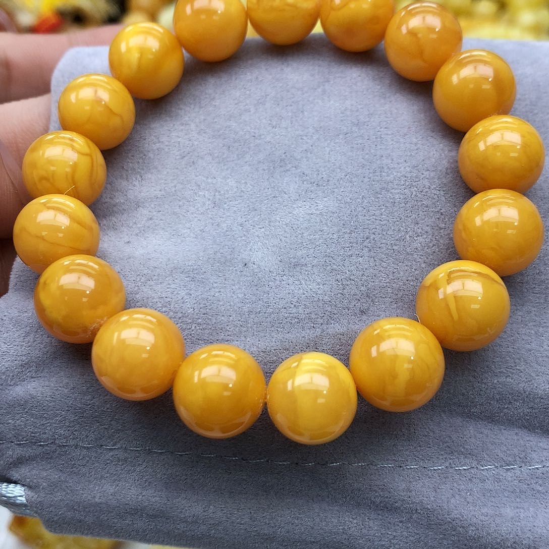 蜜蜡未镶嵌珠宝奇石