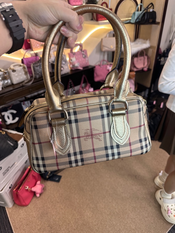 95新 BURBERRY/博柏利 时尚百搭手提包