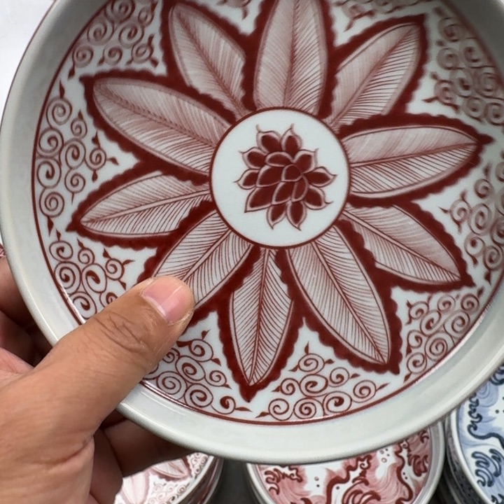 摆件釉里红芭蕉叶大壶承