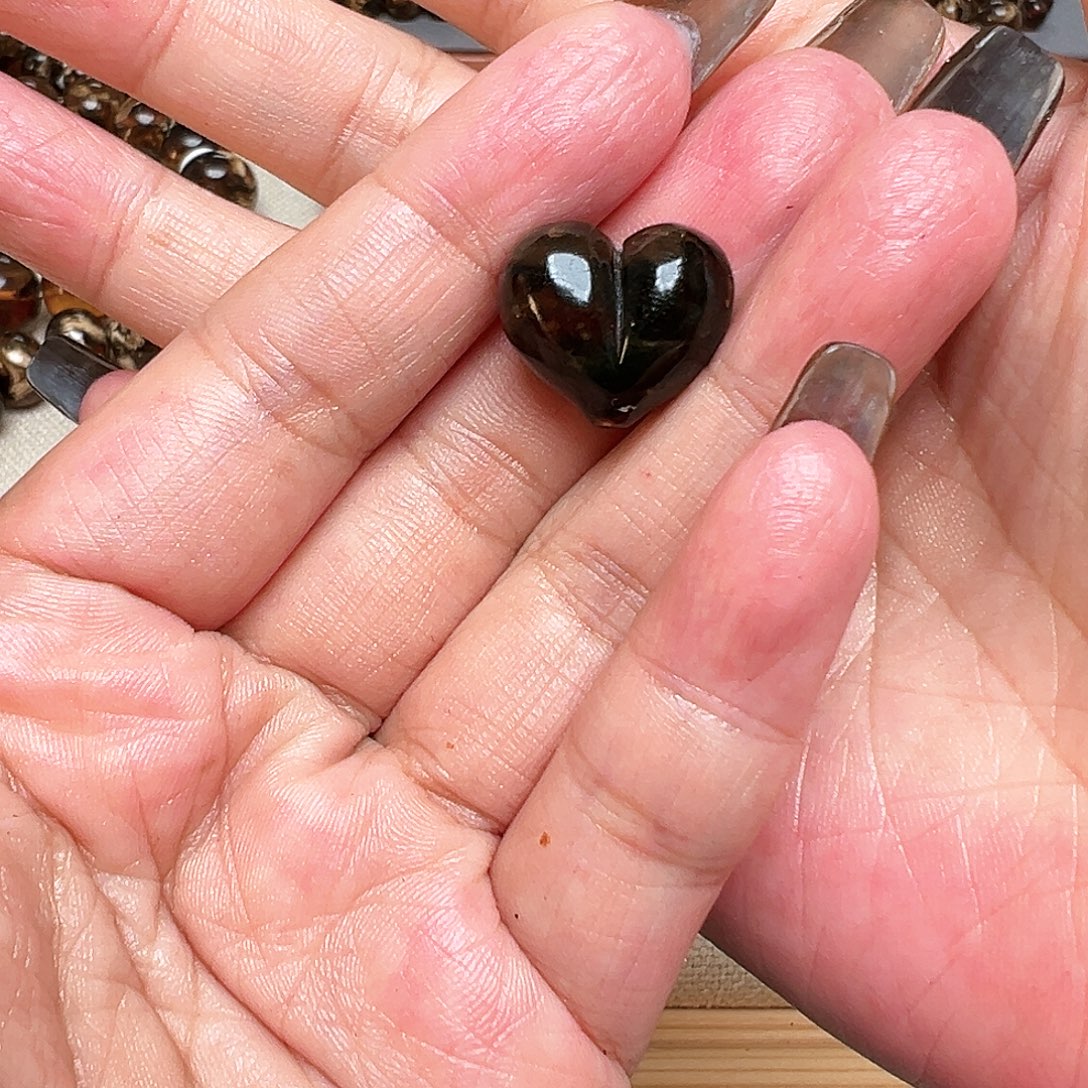 ***琥珀未镶嵌裸石抚顺琥珀30309多样性发其一