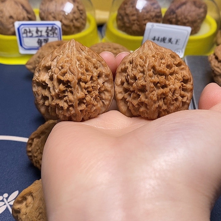 把件文玩核桃满天星