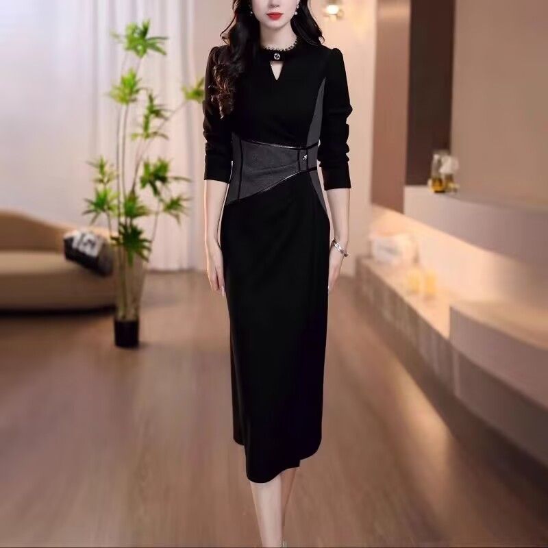 连衣裙女2025秋冬新款爆款长袖修身呢料高端气质晚装礼服打底裙子