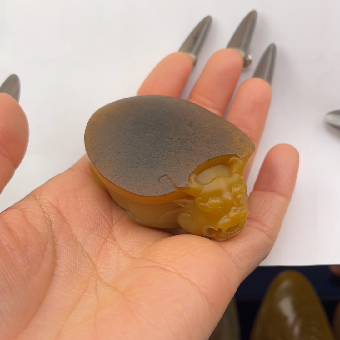 石英质玉黄蜡石挂件未镶嵌木*