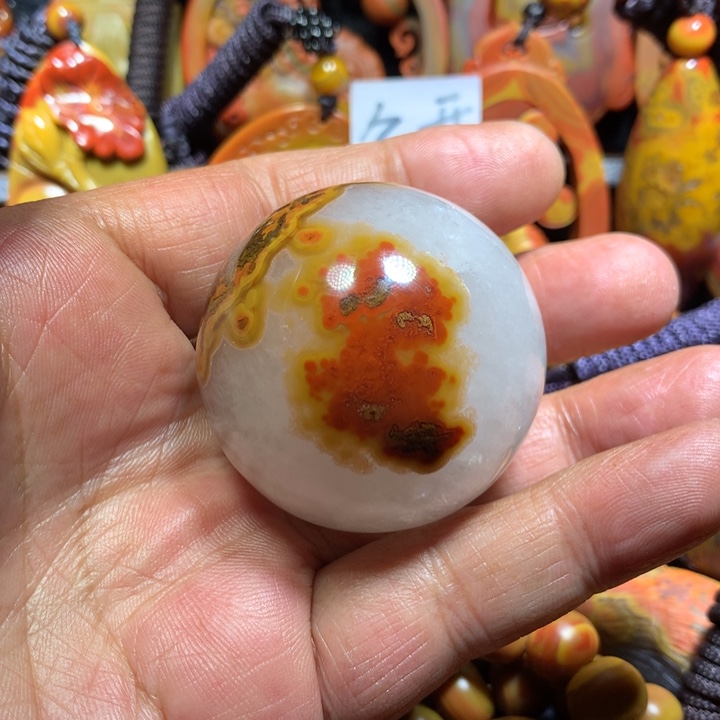 玛瑙/玉髓颈饰未镶嵌