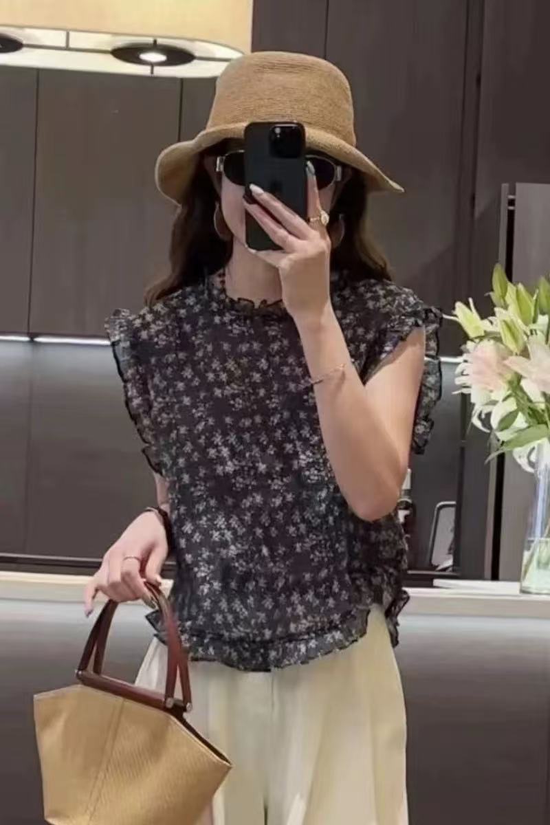 852--韩系V领碎花木耳花边袖衬衫夏季新款女设计感气质显瘦两件套