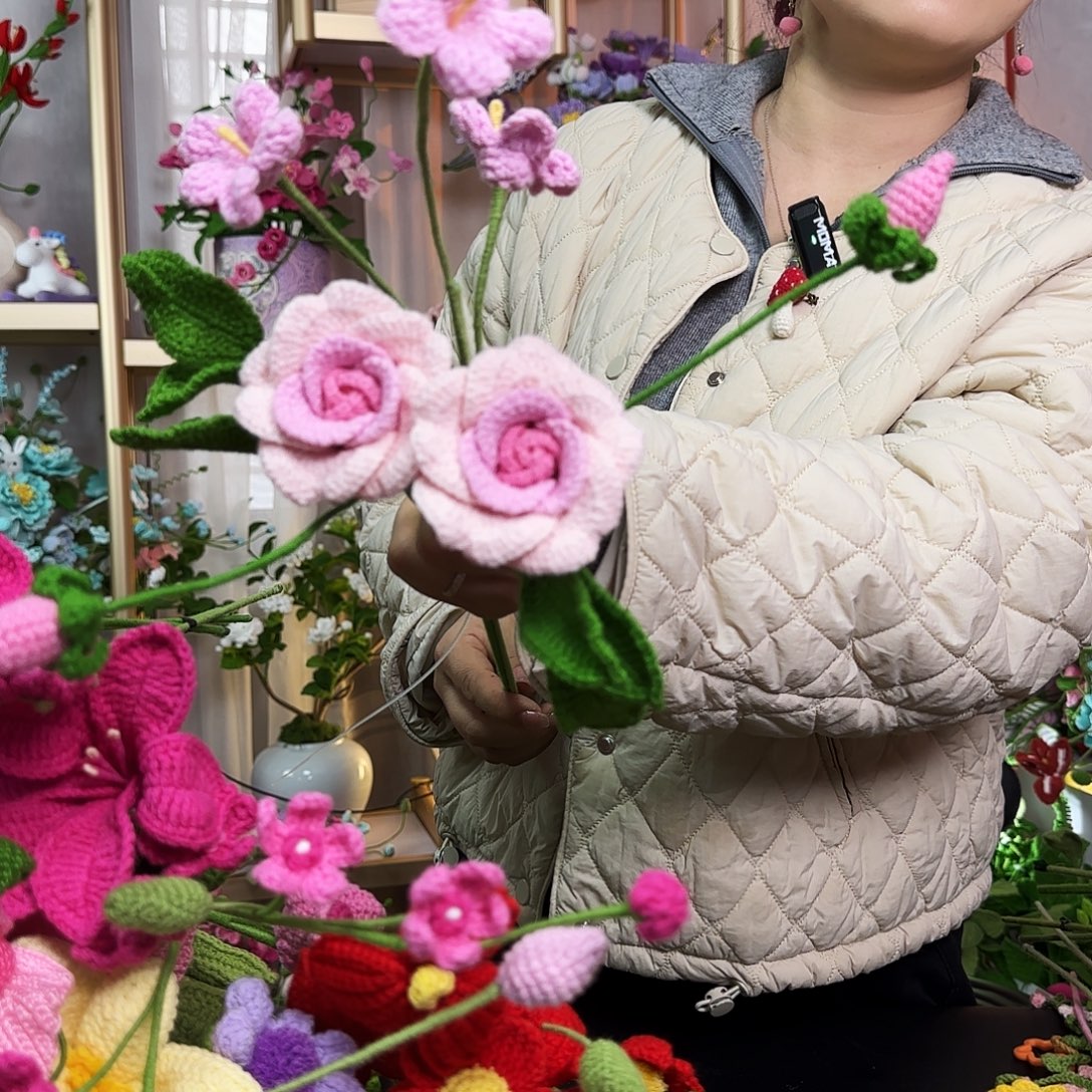 手工钩织设计花束