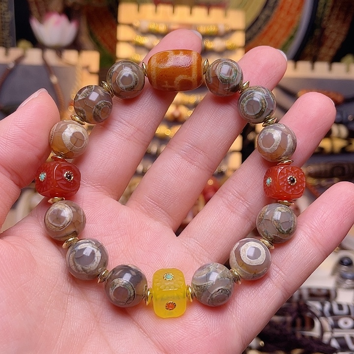 玛瑙/玉髓未镶嵌天珠手串