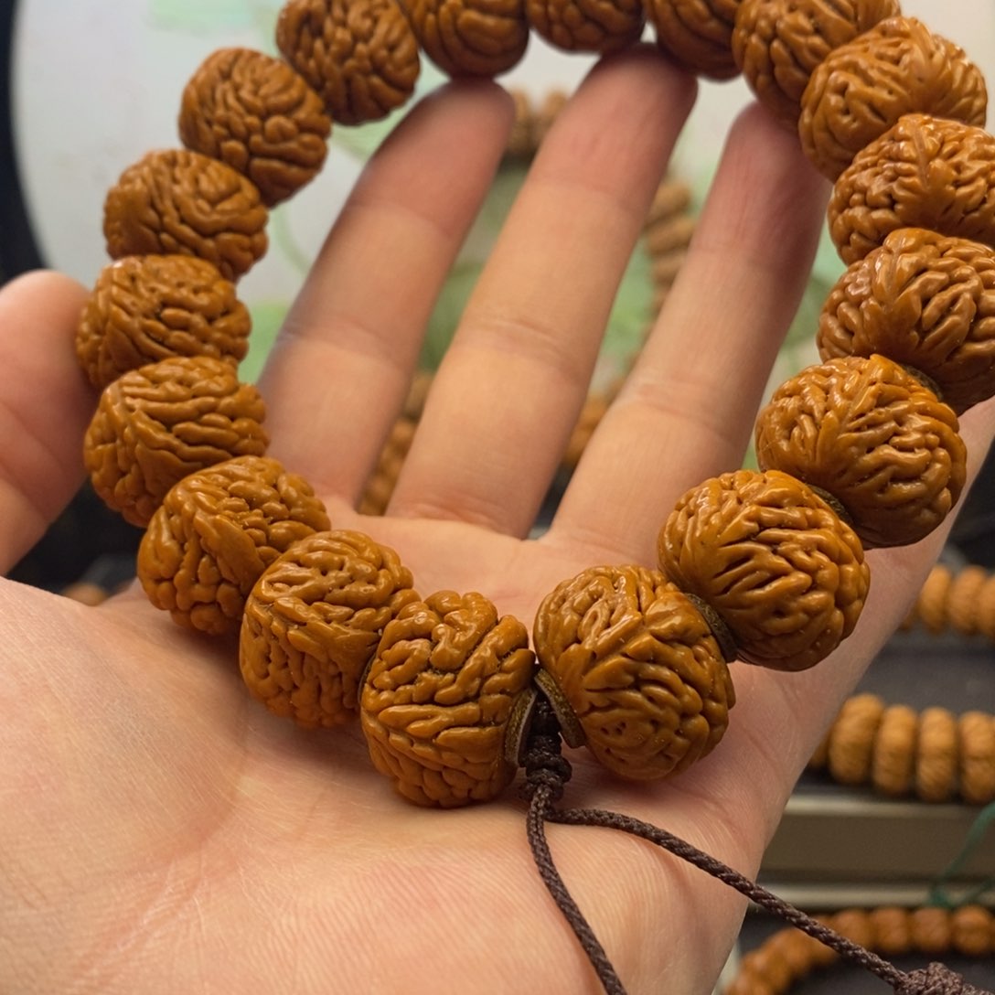 桃核手串23麒麟手串