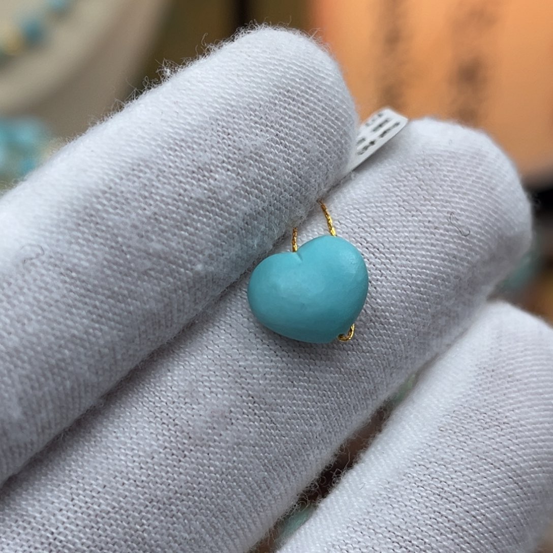 绿松石未镶嵌爱心编号108