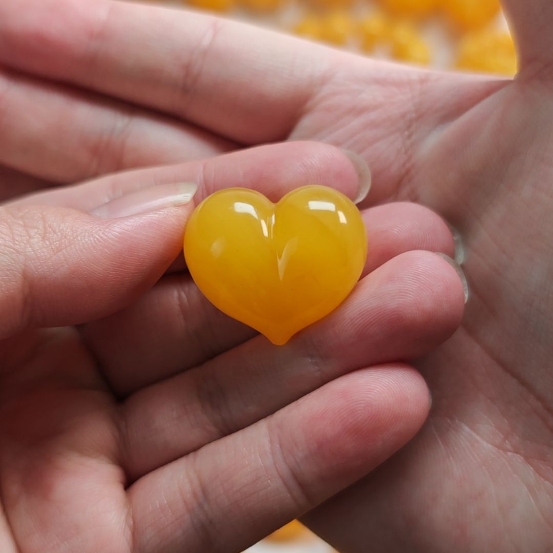 蜜蜡吊坠(赠链)未镶嵌