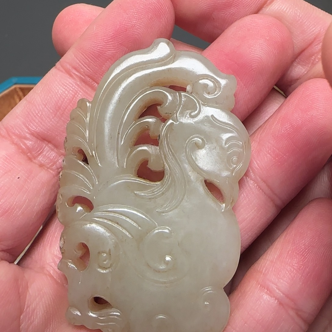 和田玉把件未镶嵌香*?