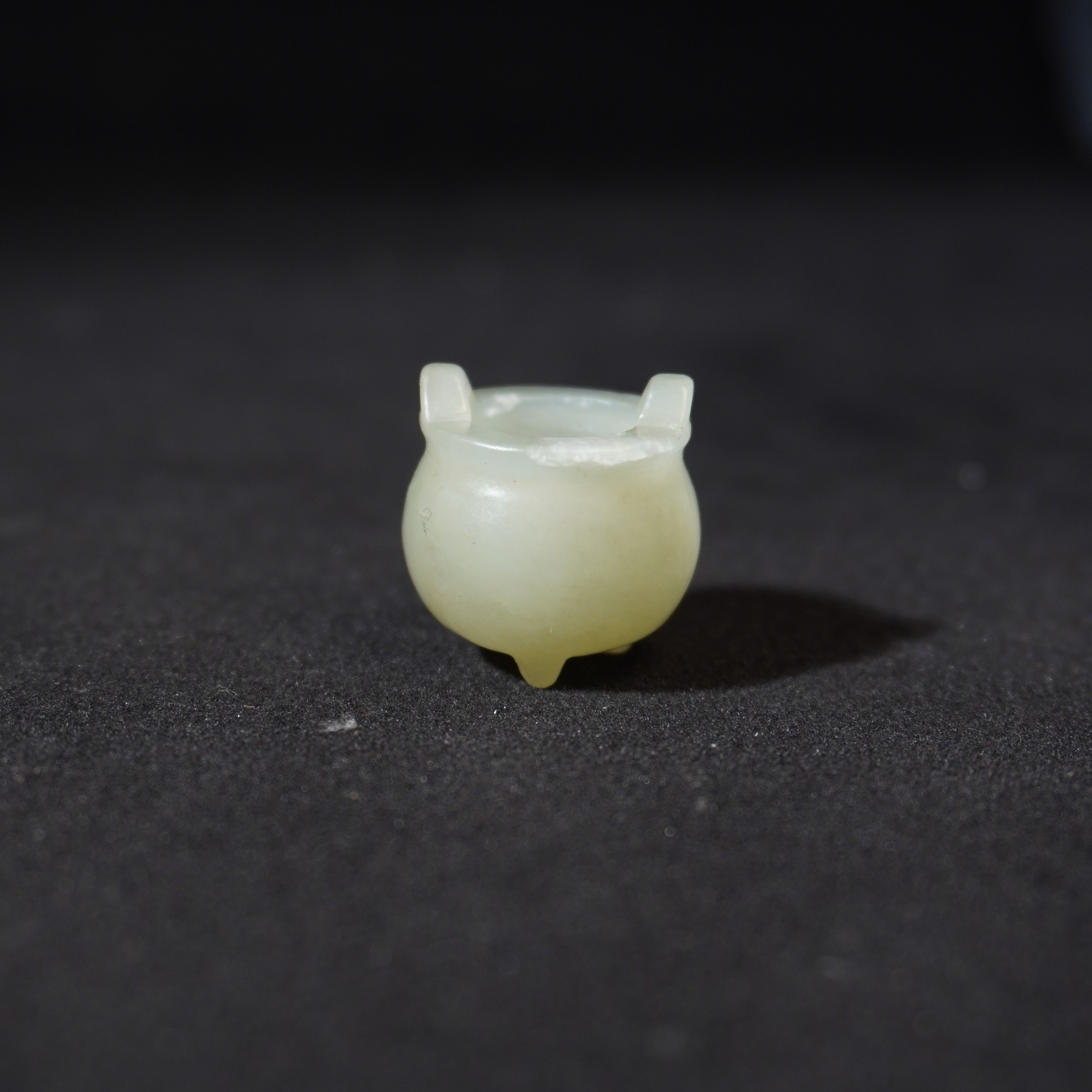 8SE90 清  和田玉吊坠