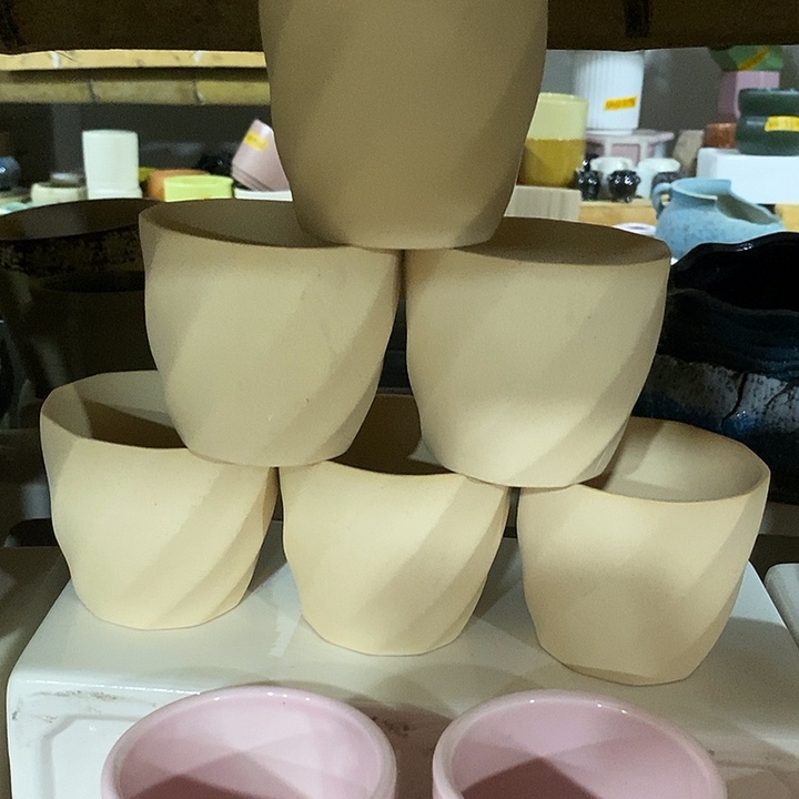 摆件陶盆有孔 微瑕介意勿拍