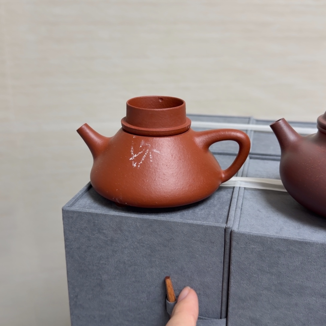 紫砂茶杯微瑕的壶