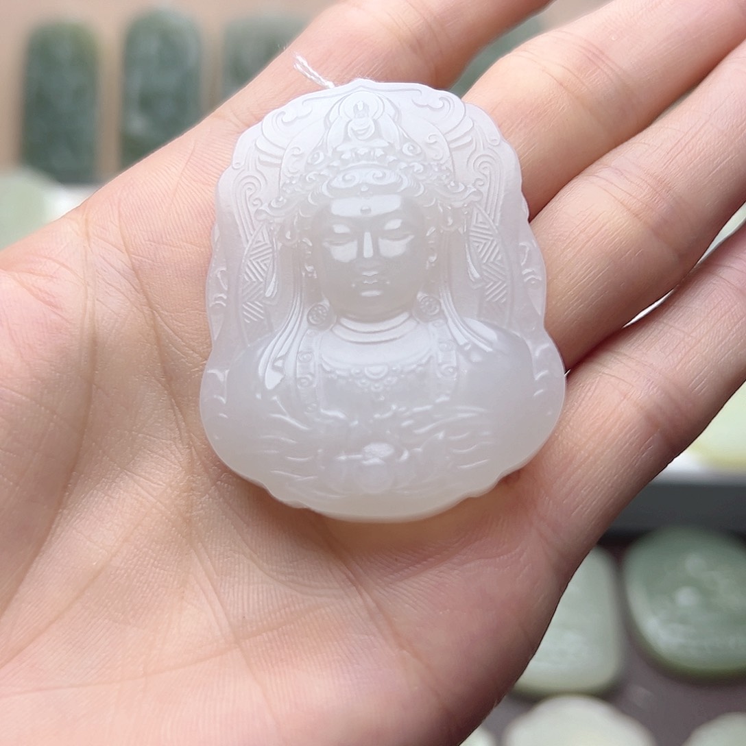 和田玉未镶嵌颈饰