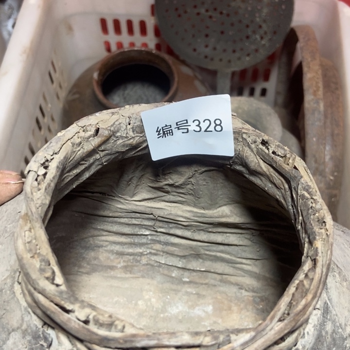 吉***格琉璃手工艺品30000008