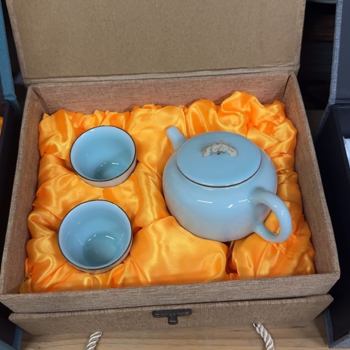 龙泉青瓷茶具微瑕6107