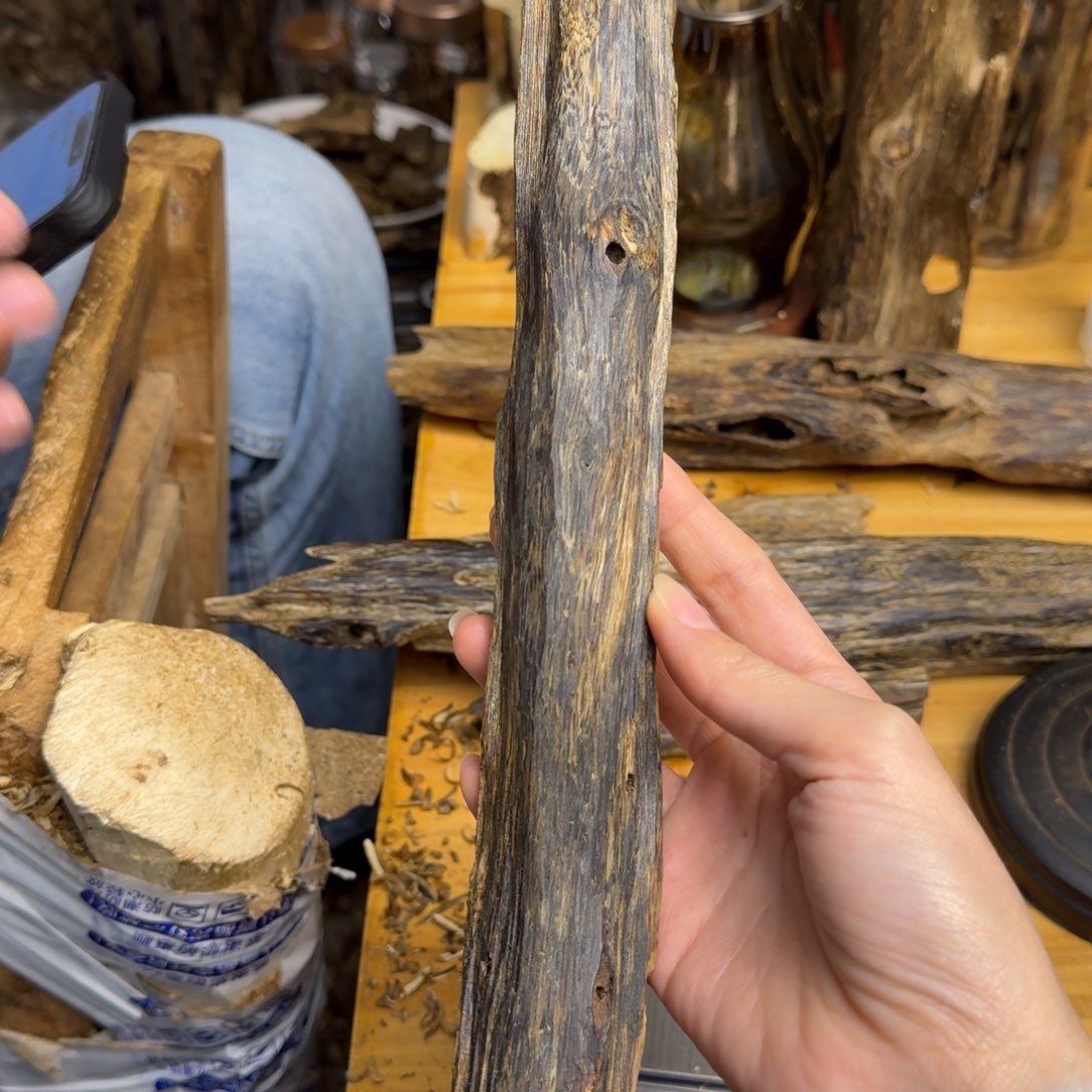 沉香沉香枕紫棋品种块料103克