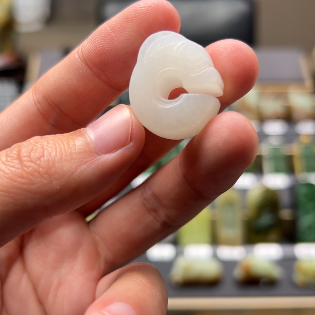 和田玉挂件未镶嵌