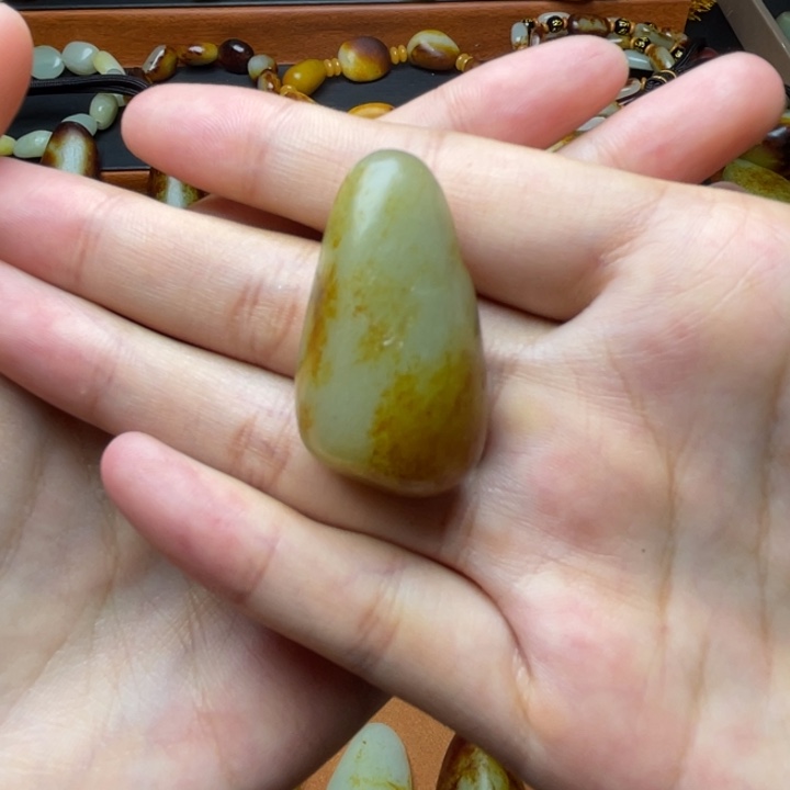 和田玉未镶嵌吊坠(不含链)