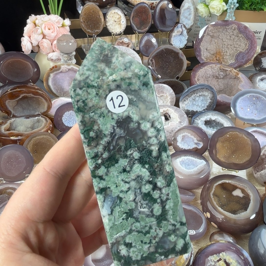 未镶嵌水晶大型摆件（非配饰）