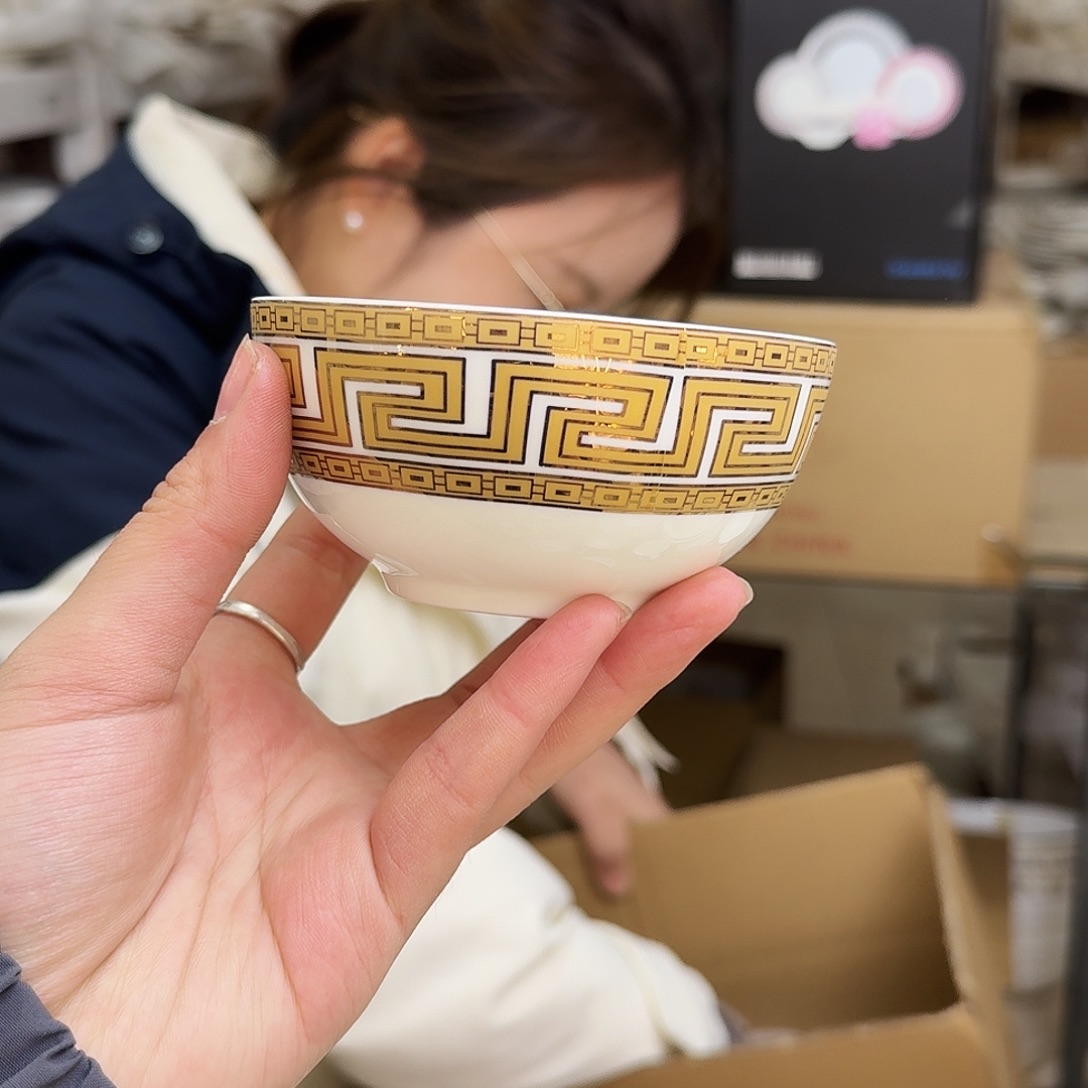 骨瓷高骨4英寸饭碗8只外贸骨瓷瑕疵品不忒不还 39米包邮