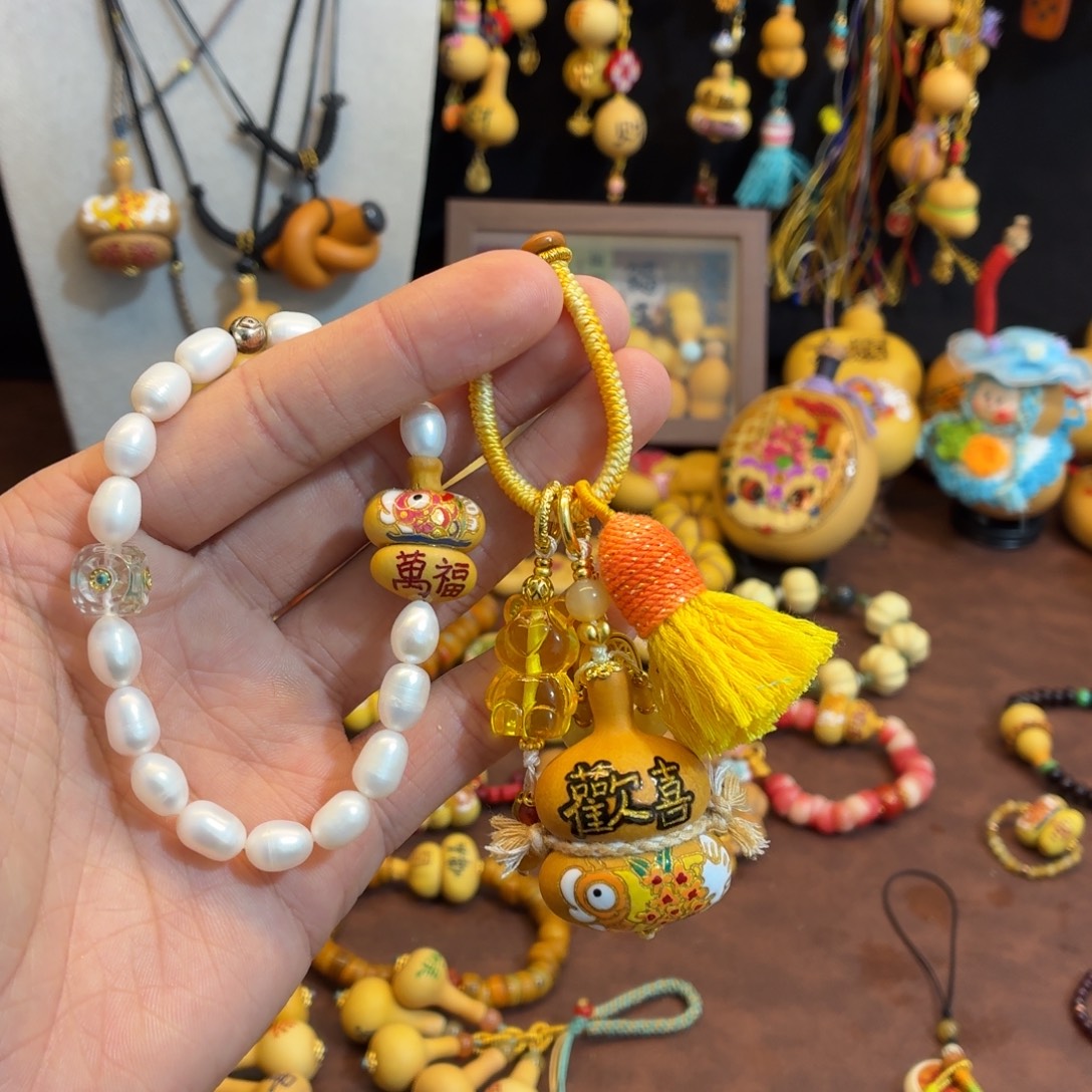 小***宝大叶紫檀（黑酸枝木类）