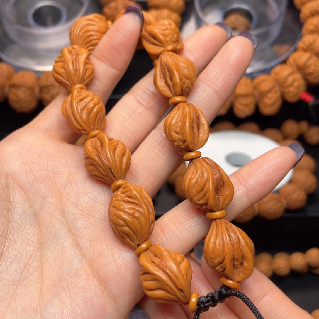 桃核手串龙纹桃核