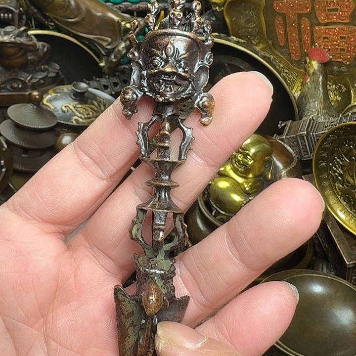 铜器摆件收收藏藏