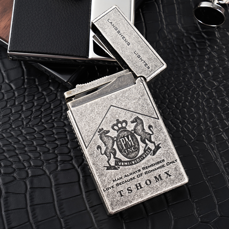 TSHOMX【万宝路】商务经典高档古银纯铜朗声打火机送男生情人节礼物