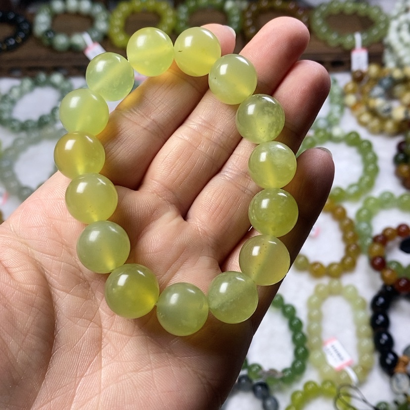 【闪购商品】蛇纹石玉手串未镶嵌卡14