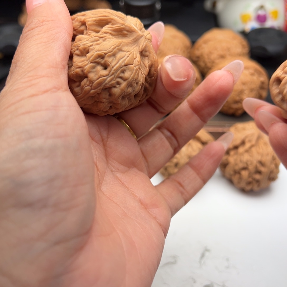 文玩核桃把件红锦鲤46