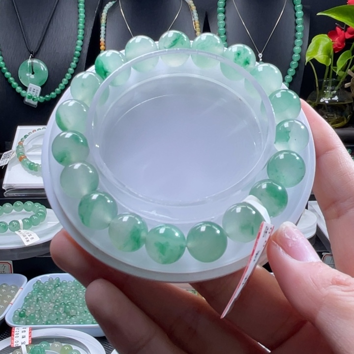 石英质玉（非洲翠）未镶嵌手串