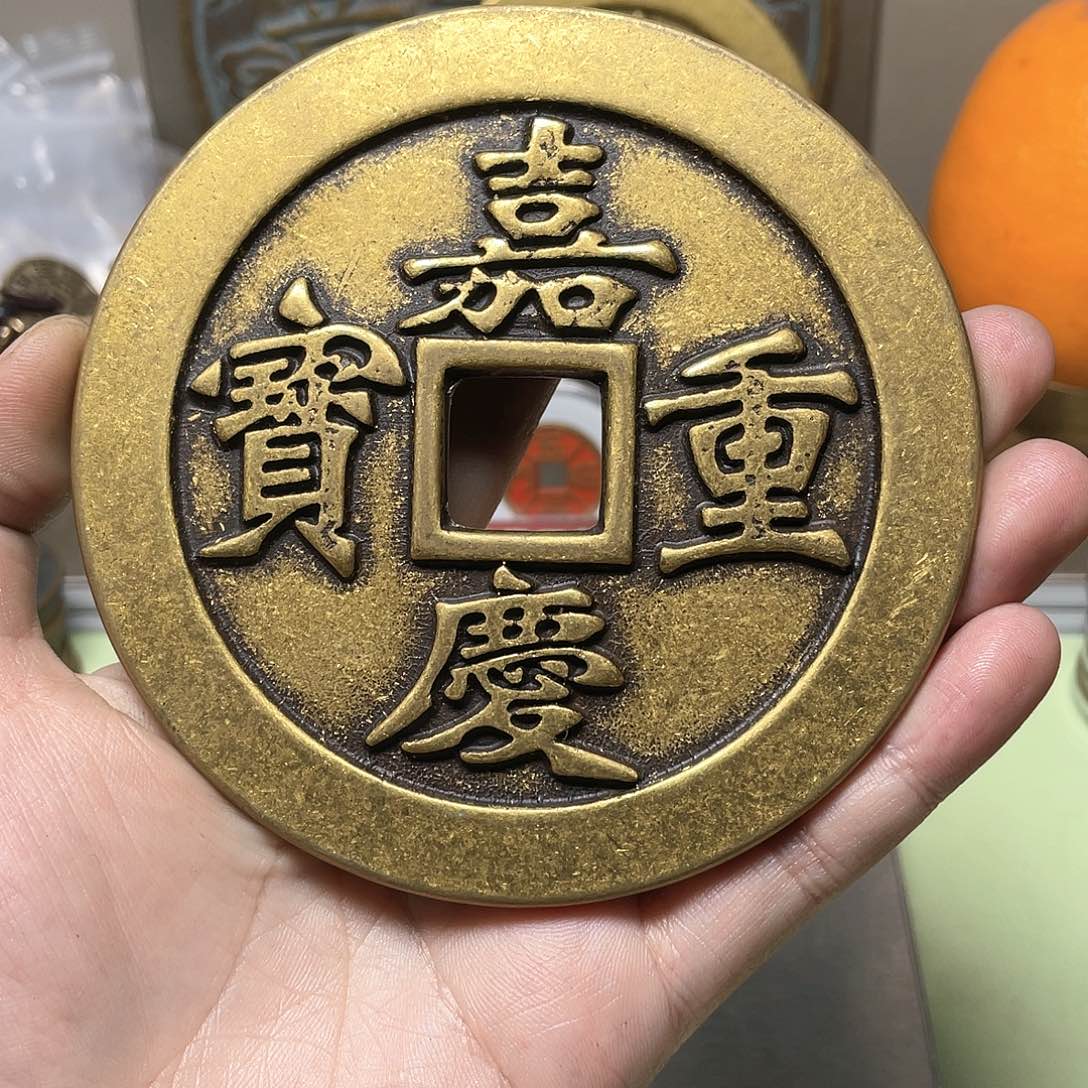 铜小****道一物一拍 现场下单