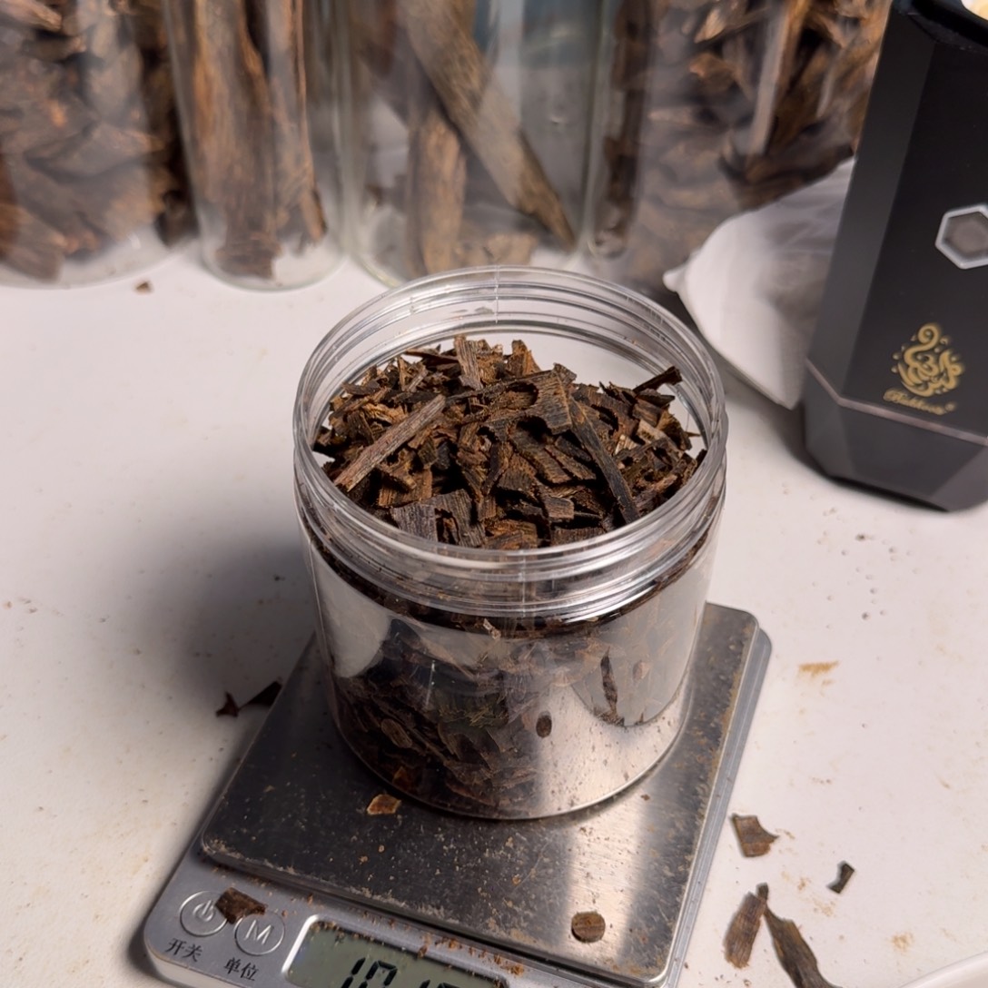 斑纹漆（虎斑木）自***在海南红骨沉水100克