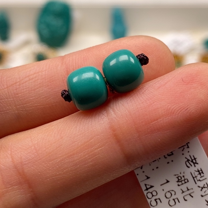 绿松石珠宝奇石未镶嵌1*2