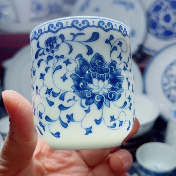 青花玲珑缠枝莲可乐杯
