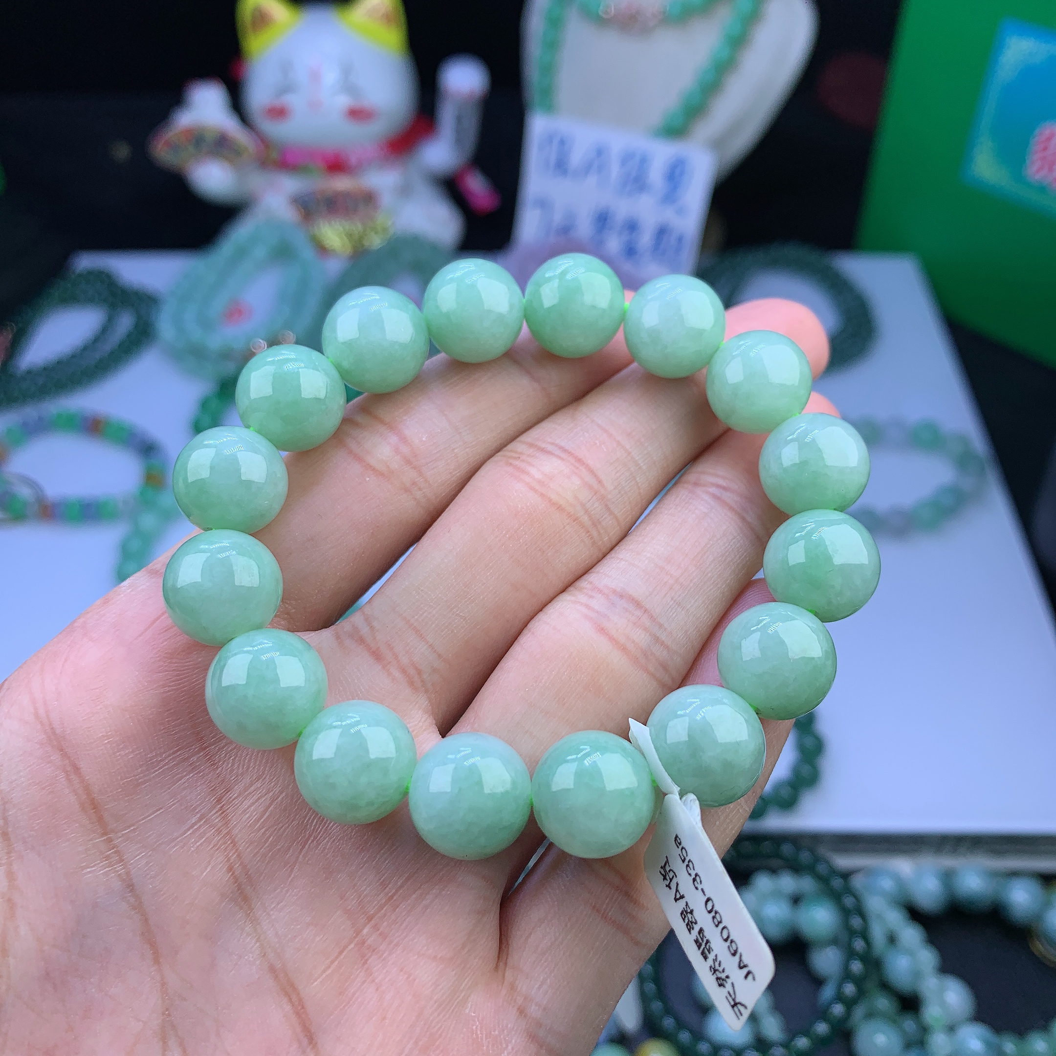 正品缅甸天然翡翠A货冰润果绿满绿单圈翡翠手串12-13m时尚绿色