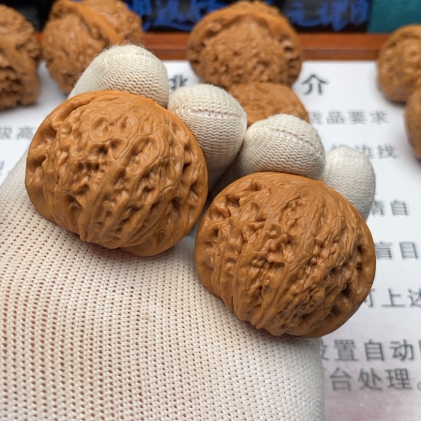 【闪购商品】吊坠文玩核桃？24铁锤