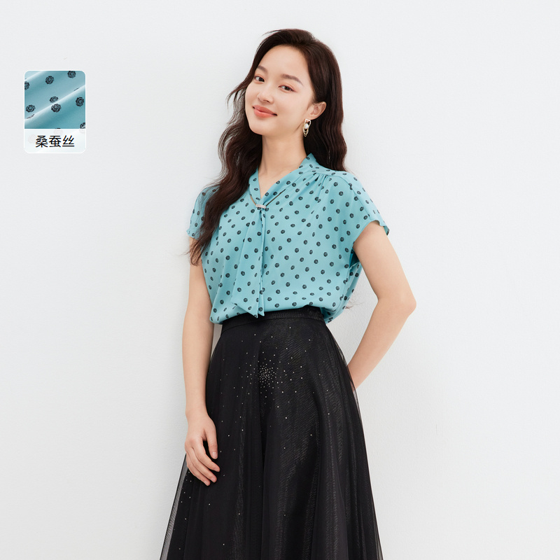珂莱蒂尔商场同款新款桑蚕丝波点衬衫上衣飘带领淑女KD03821L4