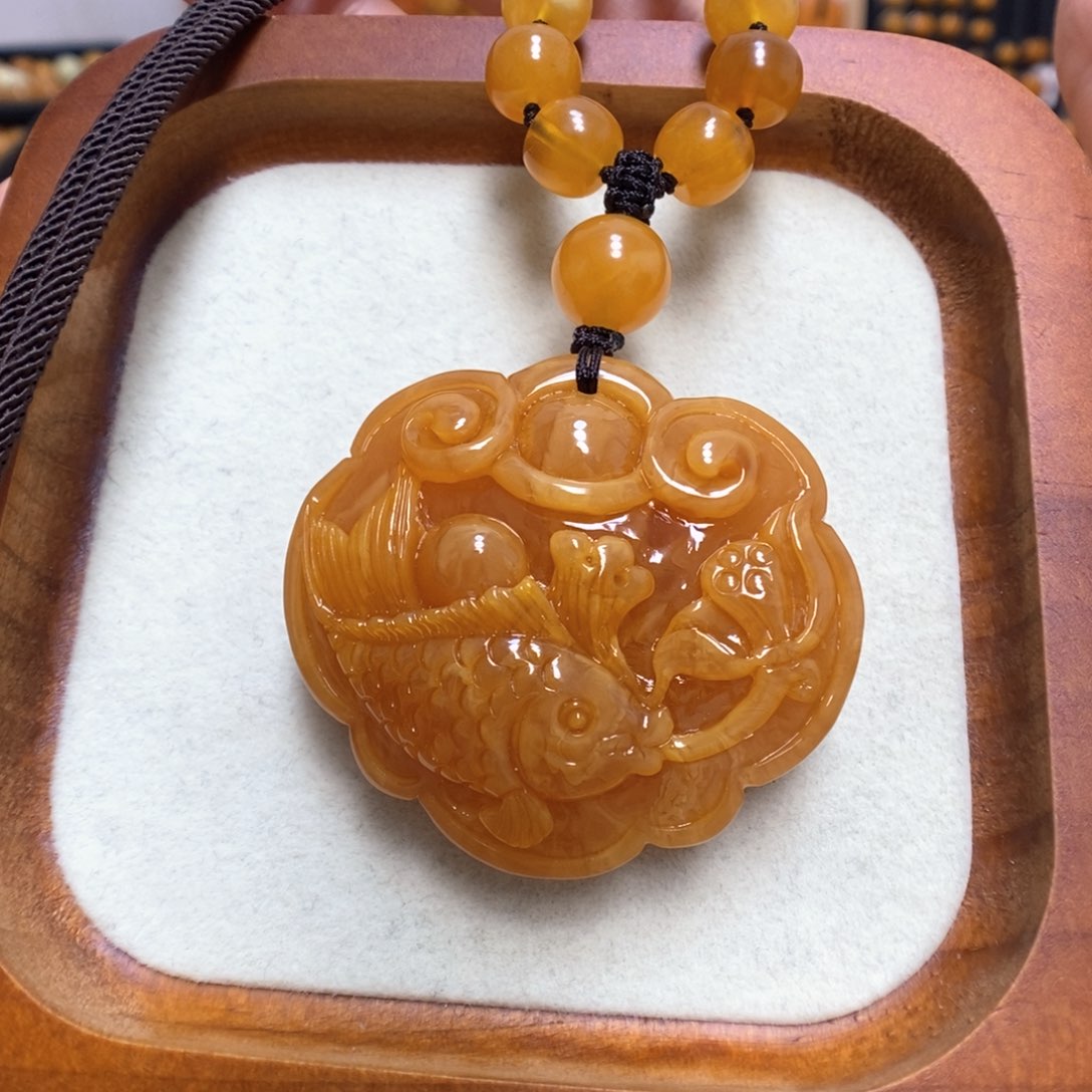 蜜蜡颈饰未镶嵌蜜蜡