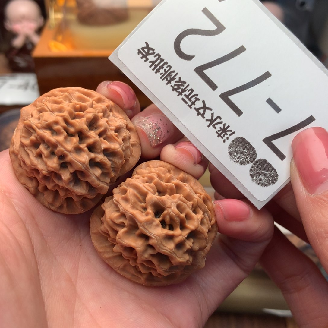 文玩核桃把件35秦闷