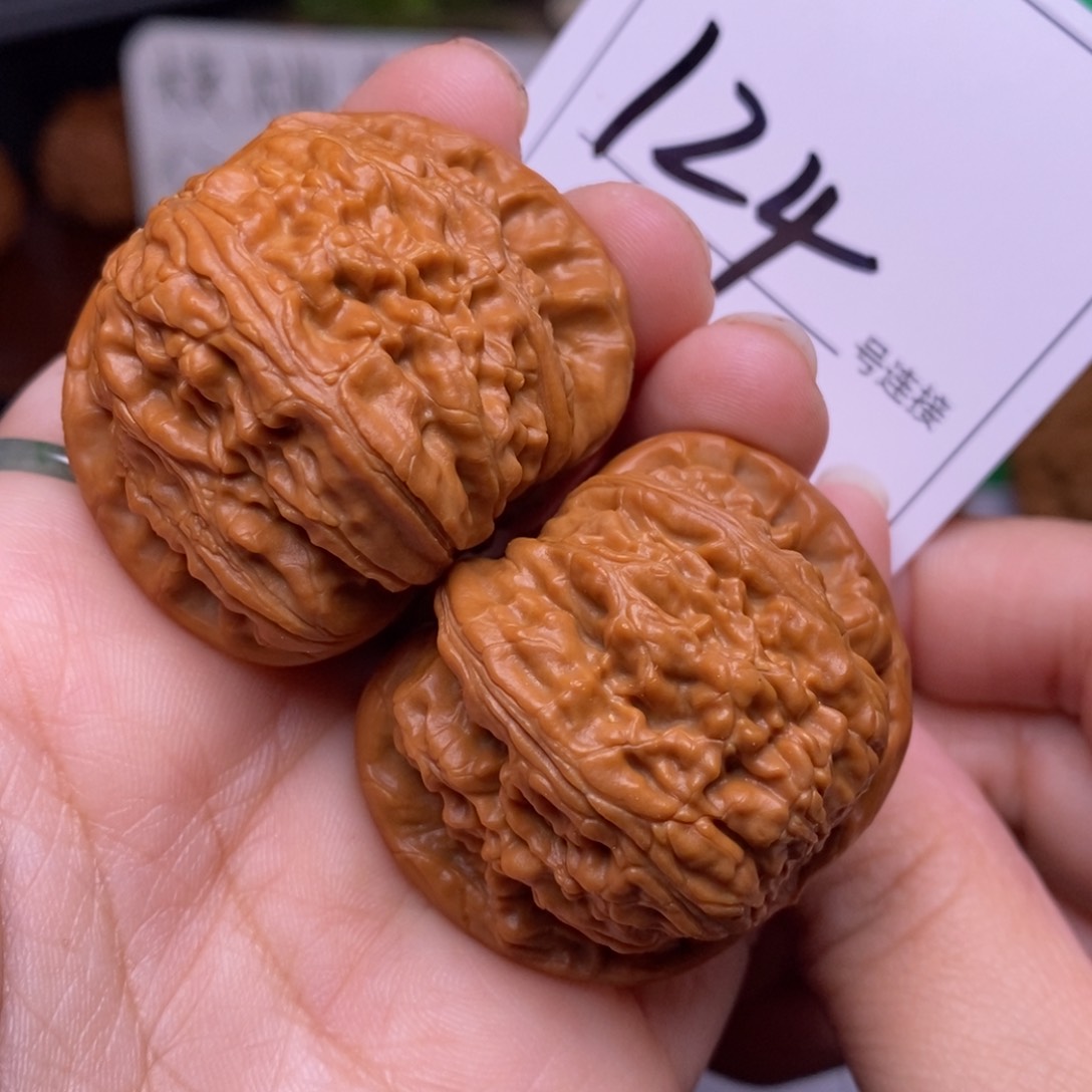 把件文玩核桃124白狮子4.1